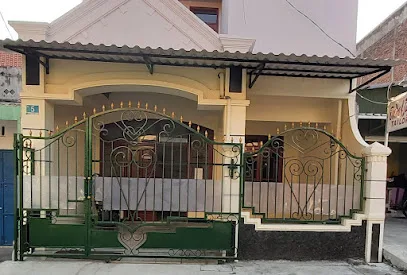 Kost PUTRI dekat UNESA