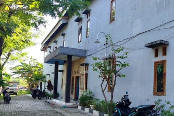 Tempat Kost dekat POLTEKPEL Surabaya