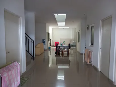 Kost dekat UBAYA